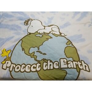 2021 Peanuts Protect The Earth T Shirt Snoopy Short Sleeve Crew Neck Medium